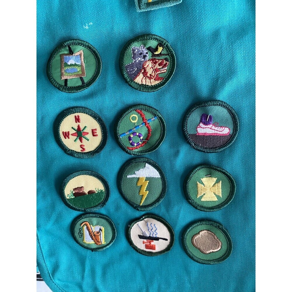 Vintage Girl Scouts Vest Girls Large Teal Green Uniform Patches Badges 90s - Picture 3 of 8